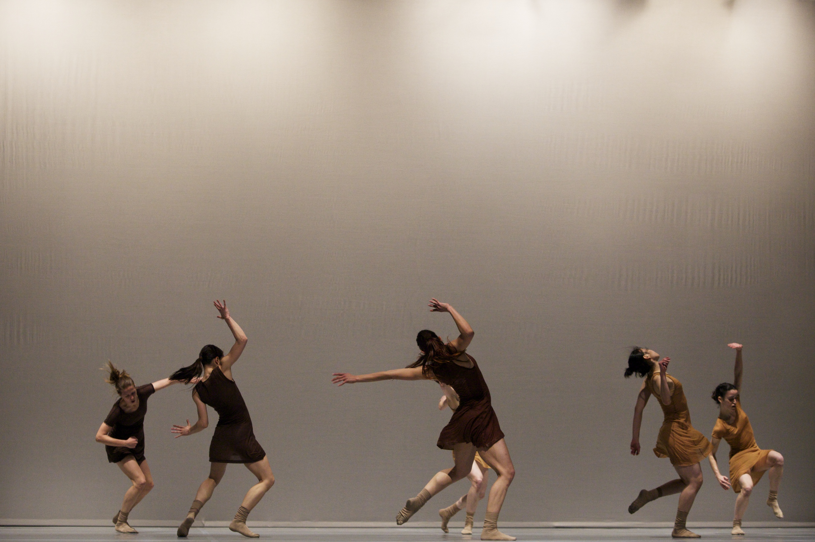 The Art Of Not Looking Back Hofesh Shechter